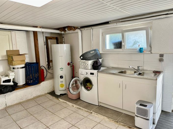 Image No.22-3 Bed House for sale