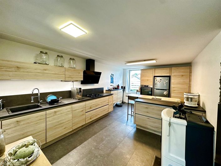 Image No.5-3 Bed House for sale