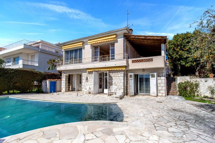 Image No.1-4 Bed House for sale