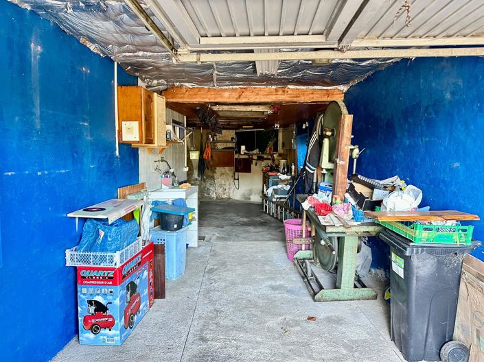 Image No.15-3 Bed House for sale