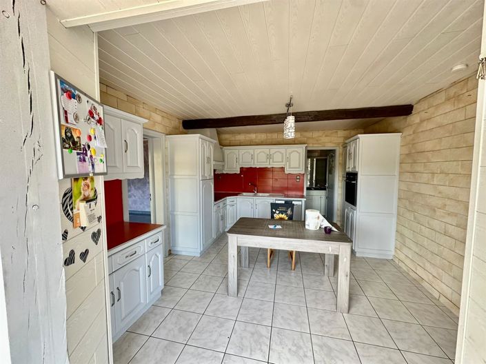 Image No.3-3 Bed House for sale