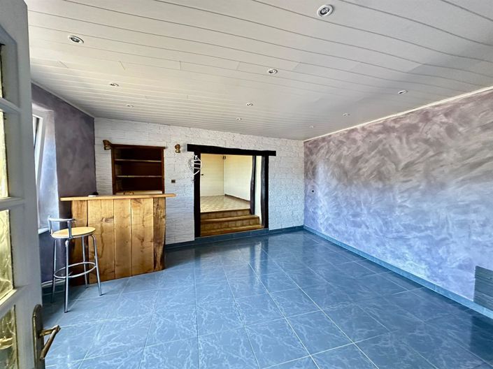 Image No.5-3 Bed House for sale