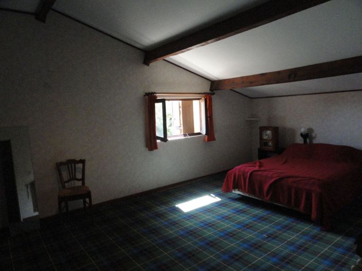 Image No.13-4 Bed House for sale