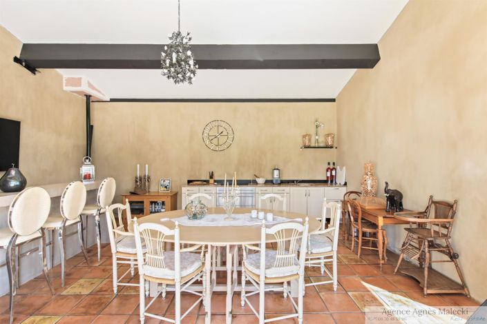 Image No.18-4 Bed House for sale