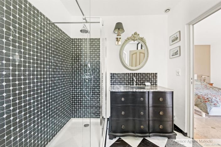 Image No.23-4 Bed House for sale