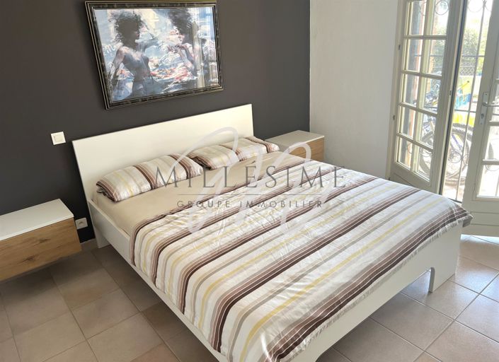 Image No.9-3 Bed Property for sale