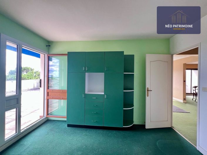 Image No.8-4 Bed Apartment for sale