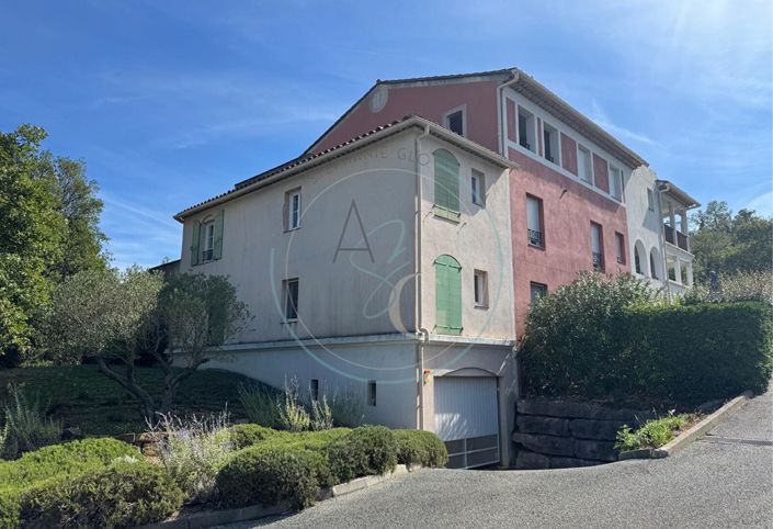 Image No.1-3 Bed Property for sale