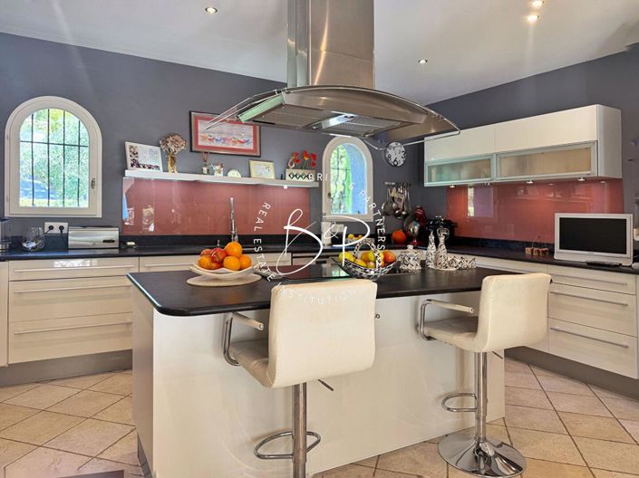 Image No.10-Maison de 5 chambres à vendre à Lorgues