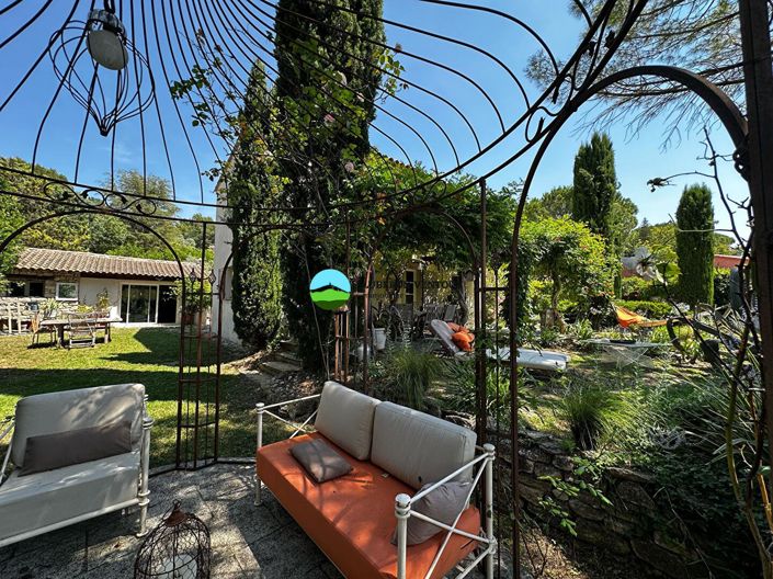 Image No.18-4 Bed House for sale