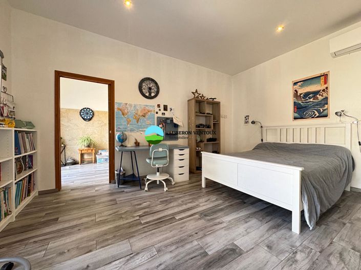 Image No.9-4 Bed House for sale