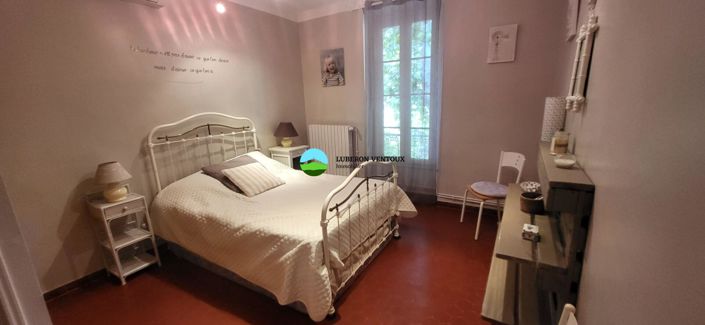 Image No.10-3 Bed House for sale