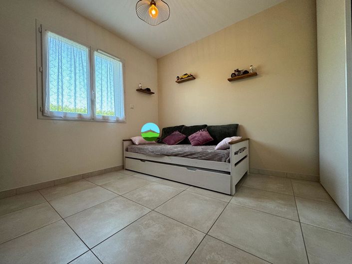 Image No.13-3 Bed House for sale