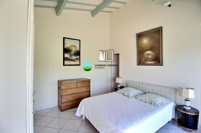 Image No.18-5 Bed House for sale