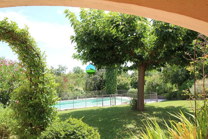 Image No.5-5 Bed House for sale