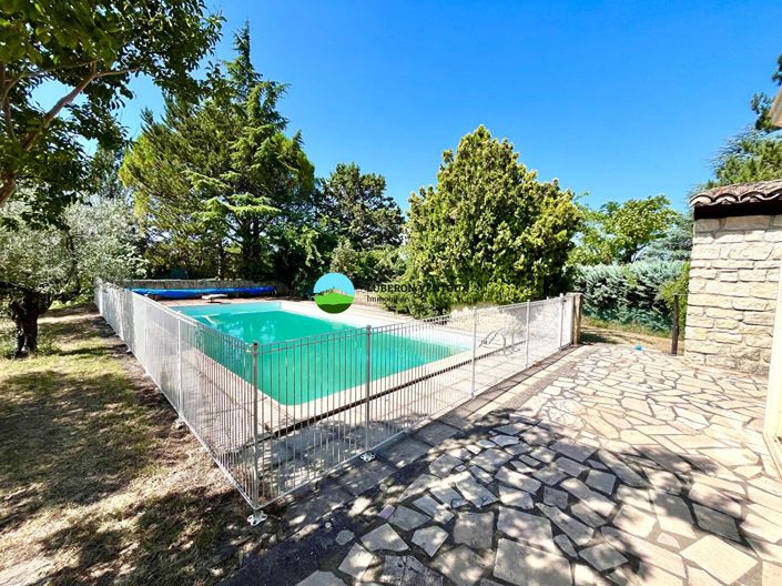 Image No.3-5 Bed House for sale