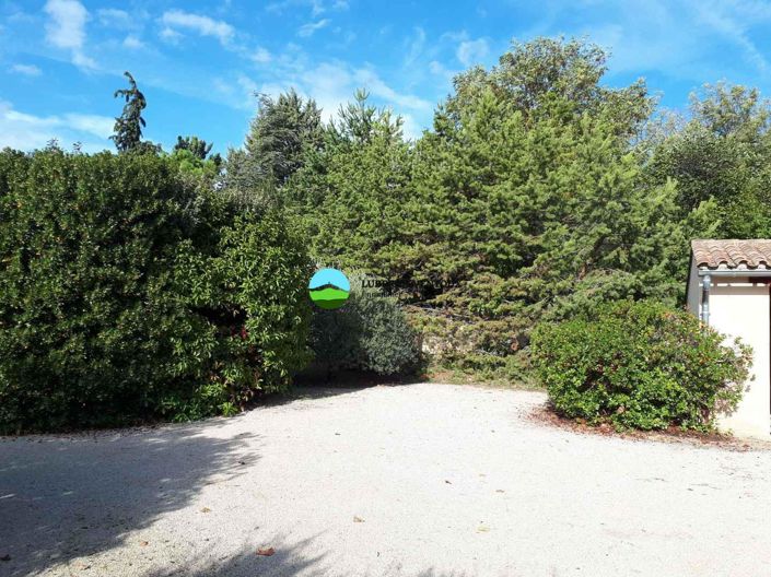 Image No.13-4 Bed House for sale