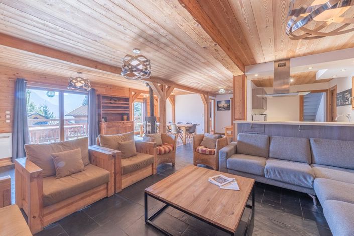 Image No.4-7 Bed House for sale