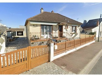 1 - Sandillon, House