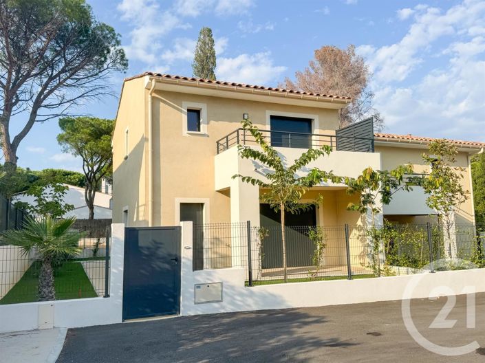 Image No.1-2 Bed House for sale