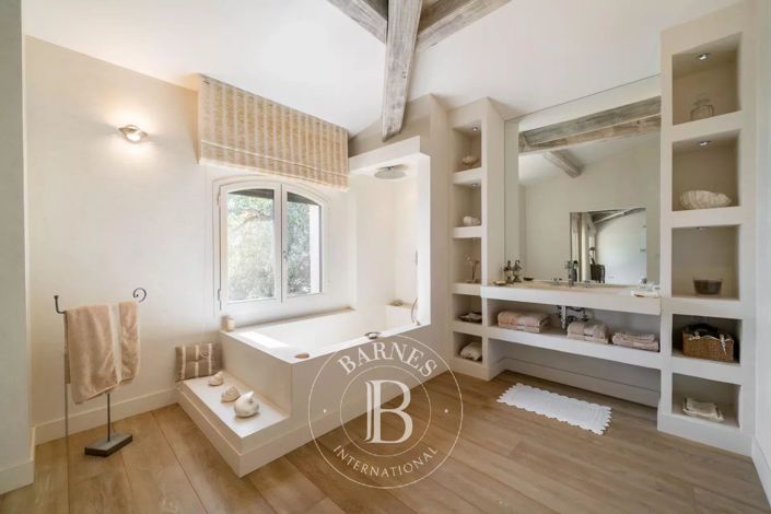 Image No.7-Maison de 5 chambres à vendre à Saint-Raphael