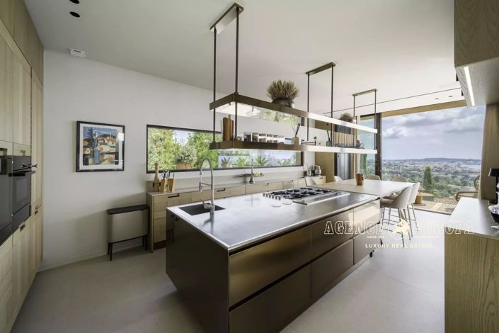 Image No.12-Maison de 5 chambres à vendre à Golfe Juan