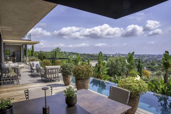 Image No.8-Maison de 5 chambres à vendre à Golfe Juan