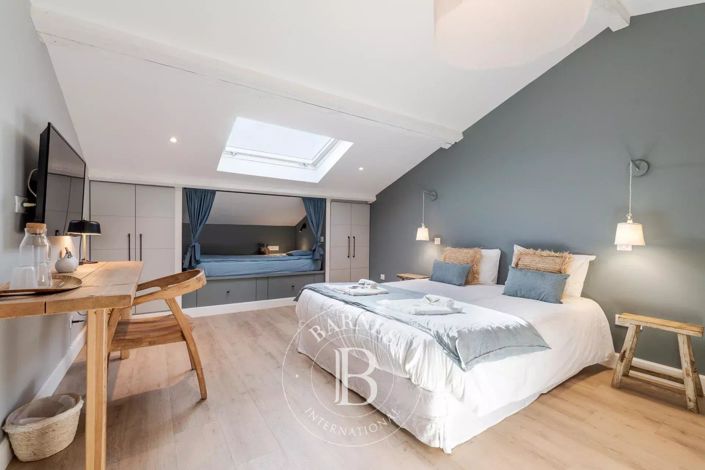 Image No.20-Maison de 9 chambres à vendre à Roquefort-les-Pins