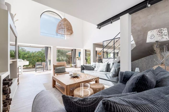 Image No.9-Maison de 9 chambres à vendre à Roquefort-les-Pins