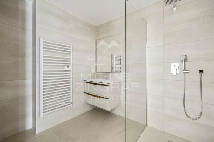 Image No.17-Appartement de 3 chambres à vendre à Saint-Raphael