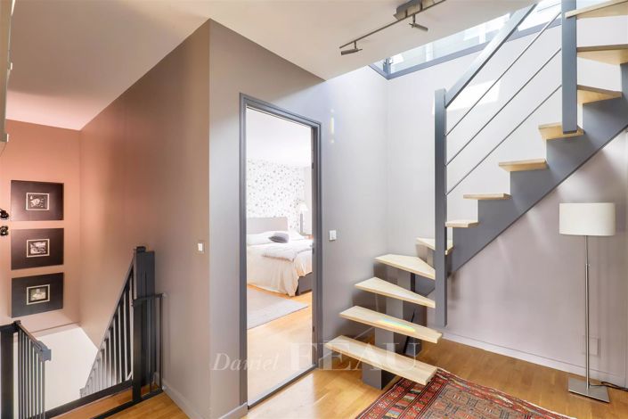 Image No.9-4 Bed House for sale