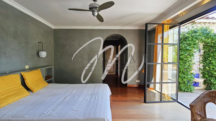 Image No.10-4 Bed House for sale