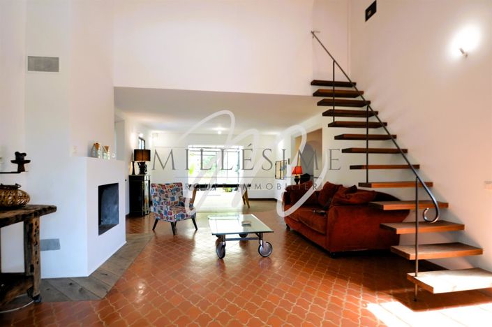 Image No.22-4 Bed House for sale