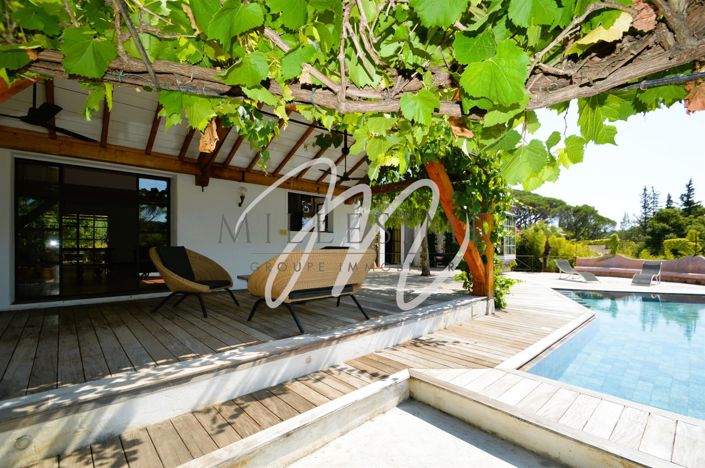 Image No.23-4 Bed House for sale