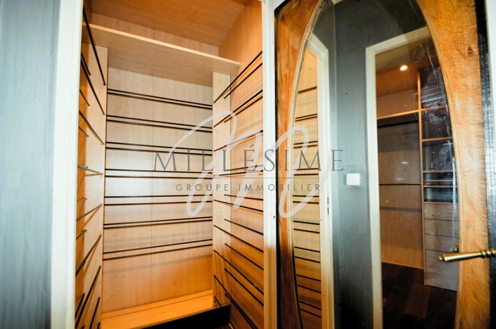 Image No.27-4 Bed House for sale