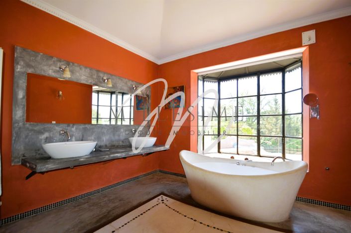 Image No.4-4 Bed House for sale