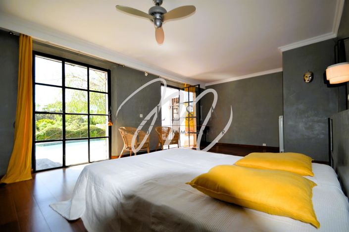 Image No.7-4 Bed House for sale