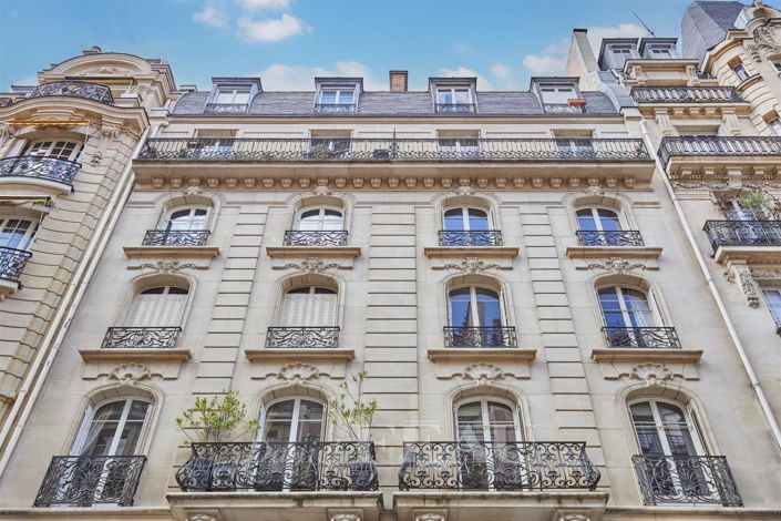 Image No.20-Appartement de 4 chambres à vendre à Paris