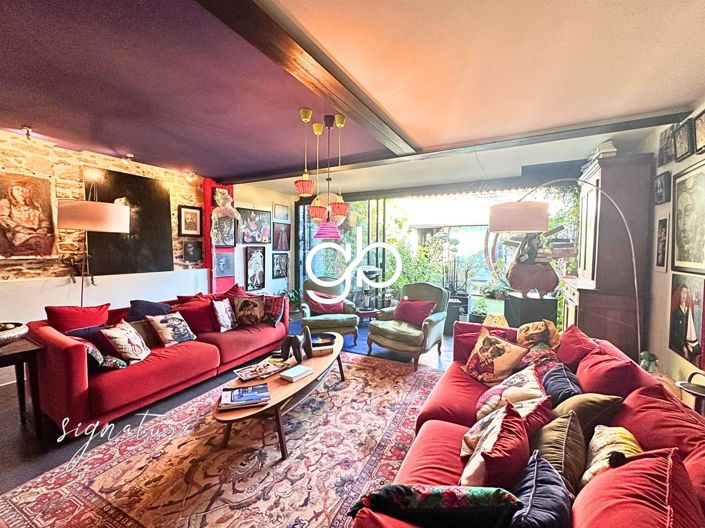 Image No.3-4 Bed House for sale