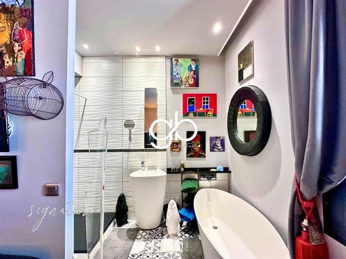 Image No.7-4 Bed House for sale