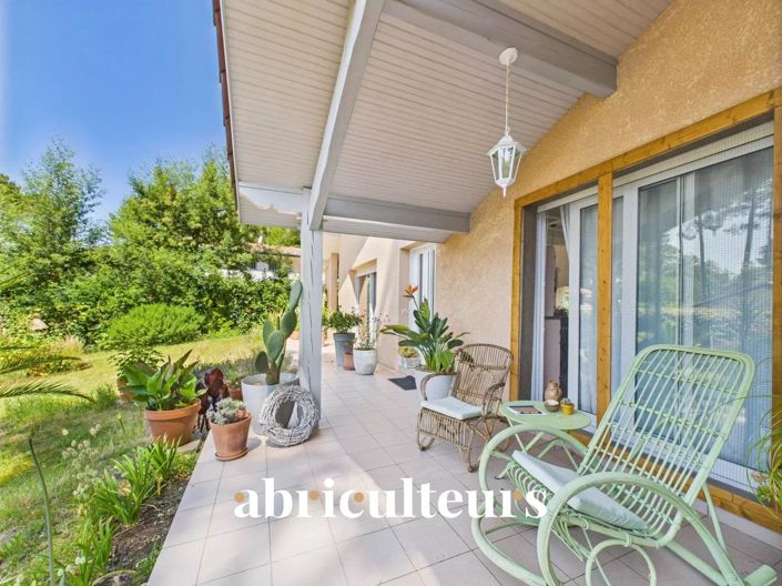 Image No.9-2 Bed House for sale