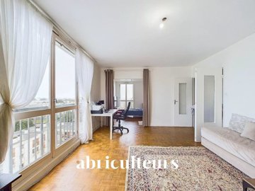 1 - Nantes, Apartment