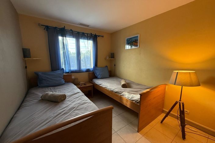 Image No.11-4 Bed House for sale