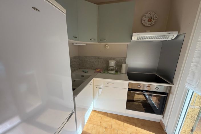 Image No.18-4 Bed House for sale