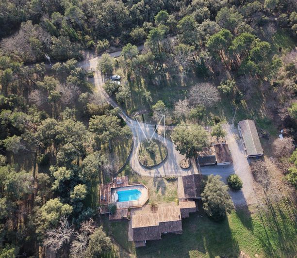 Image No.13-5 Bed House for sale