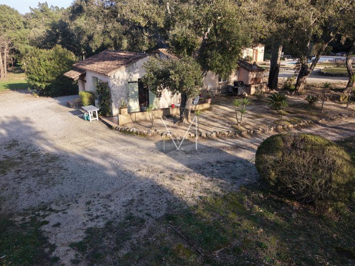 Image No.17-5 Bed House for sale