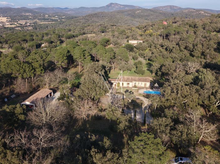 Image No.18-5 Bed House for sale