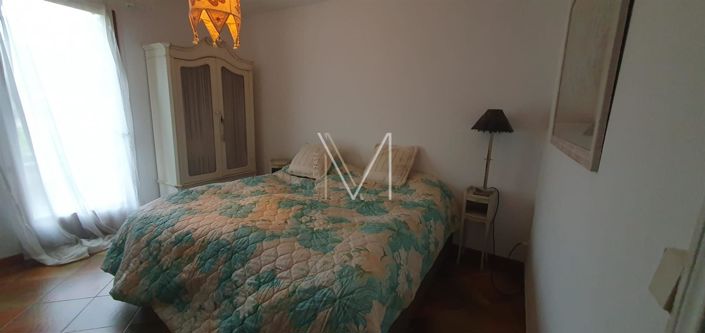 Image No.9-5 Bed House for sale