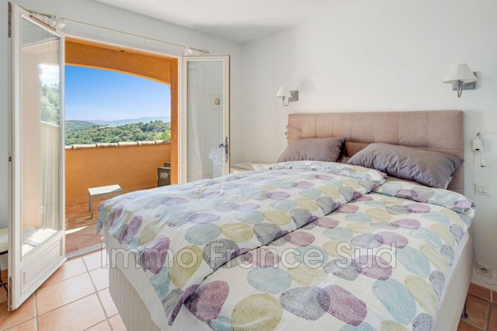 Image No.20-Maison de 4 chambres à vendre à La Garde-Freinet