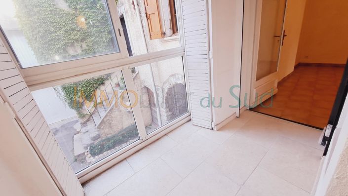 Image No.12-Appartement de 2 chambres à vendre à Lézan